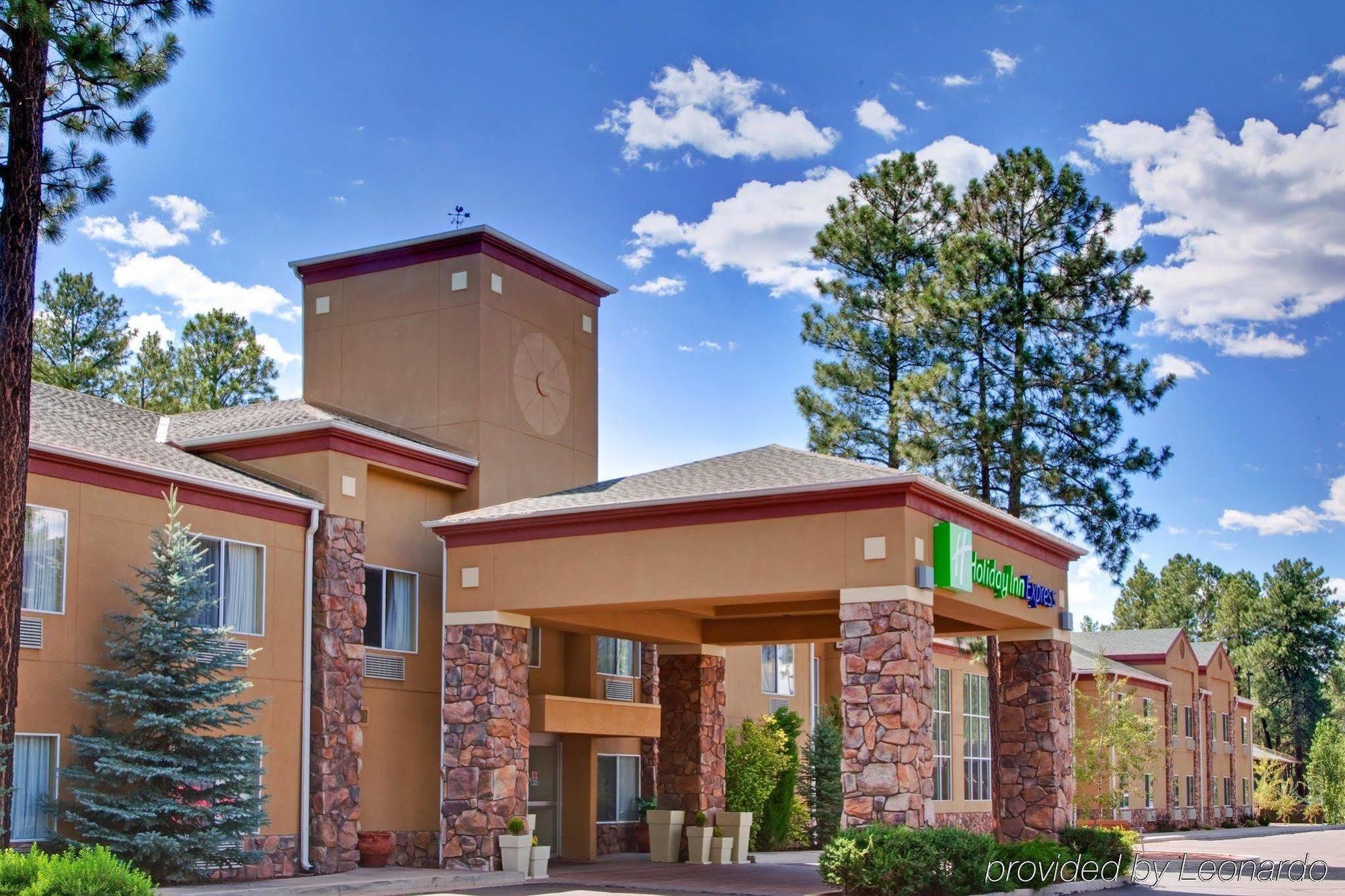 Greentree Inn & Suites Pinetop מראה חיצוני תמונה