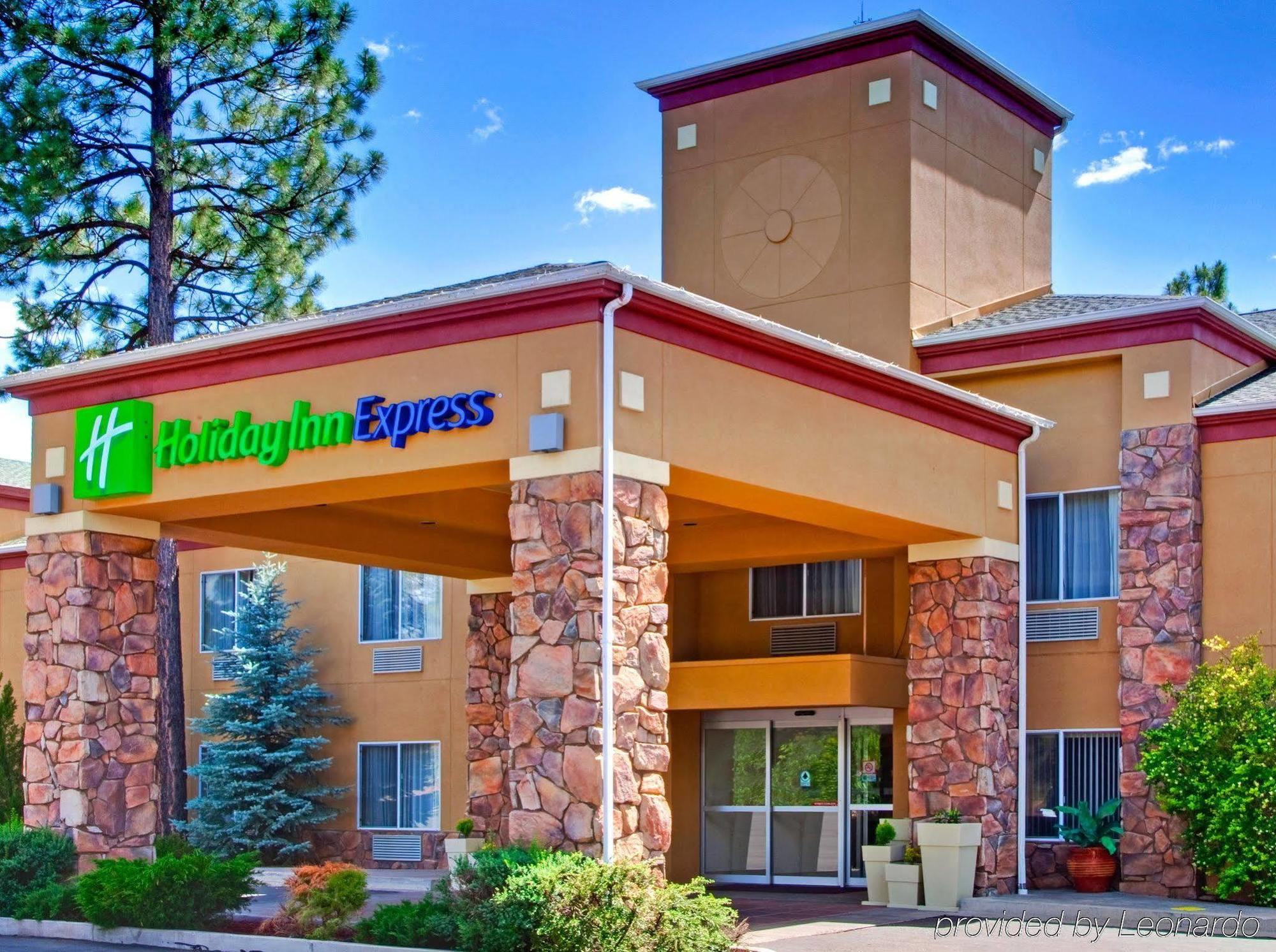 Greentree Inn & Suites Pinetop מראה חיצוני תמונה