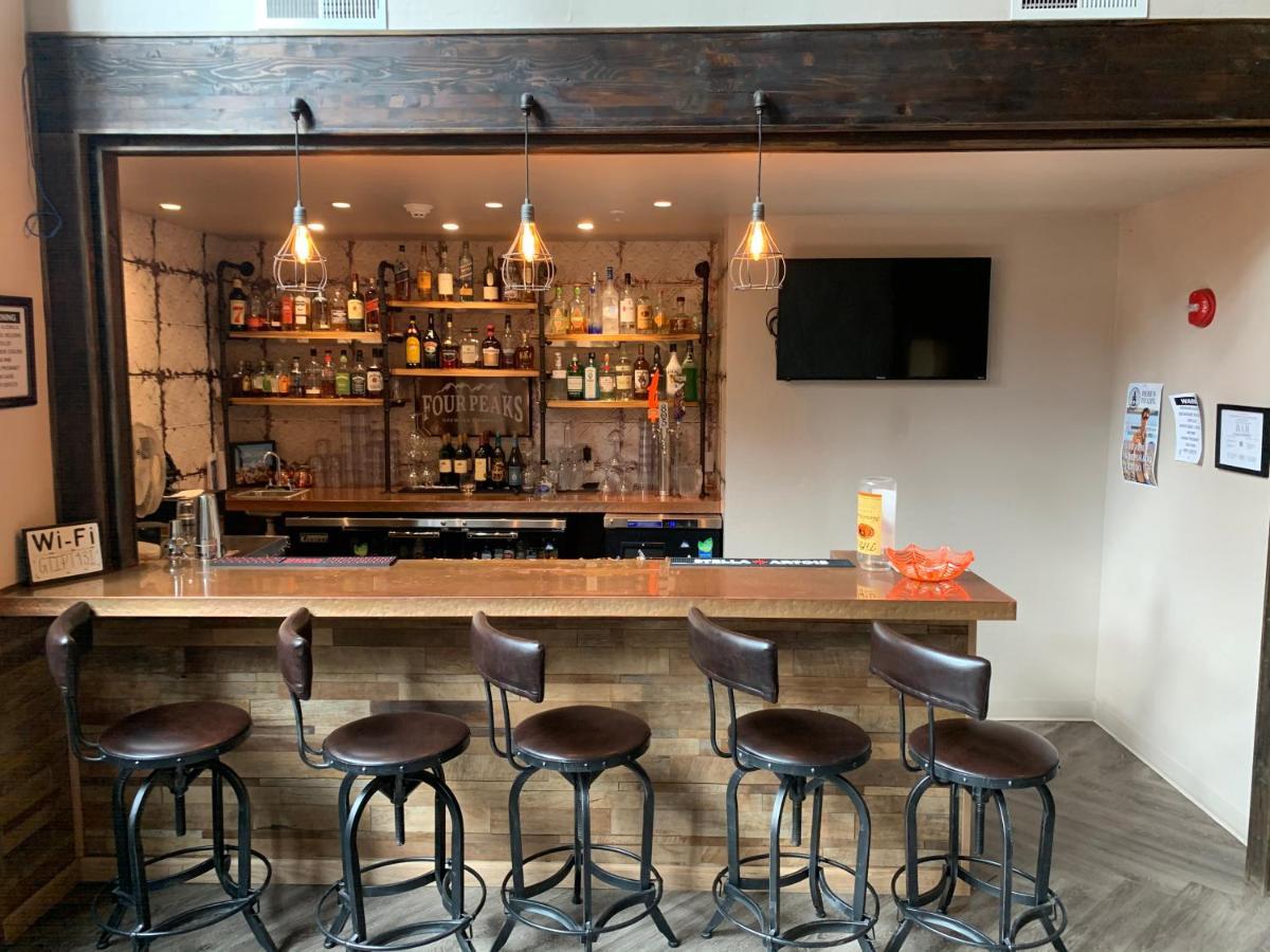 Greentree Inn & Suites Pinetop מראה חיצוני תמונה