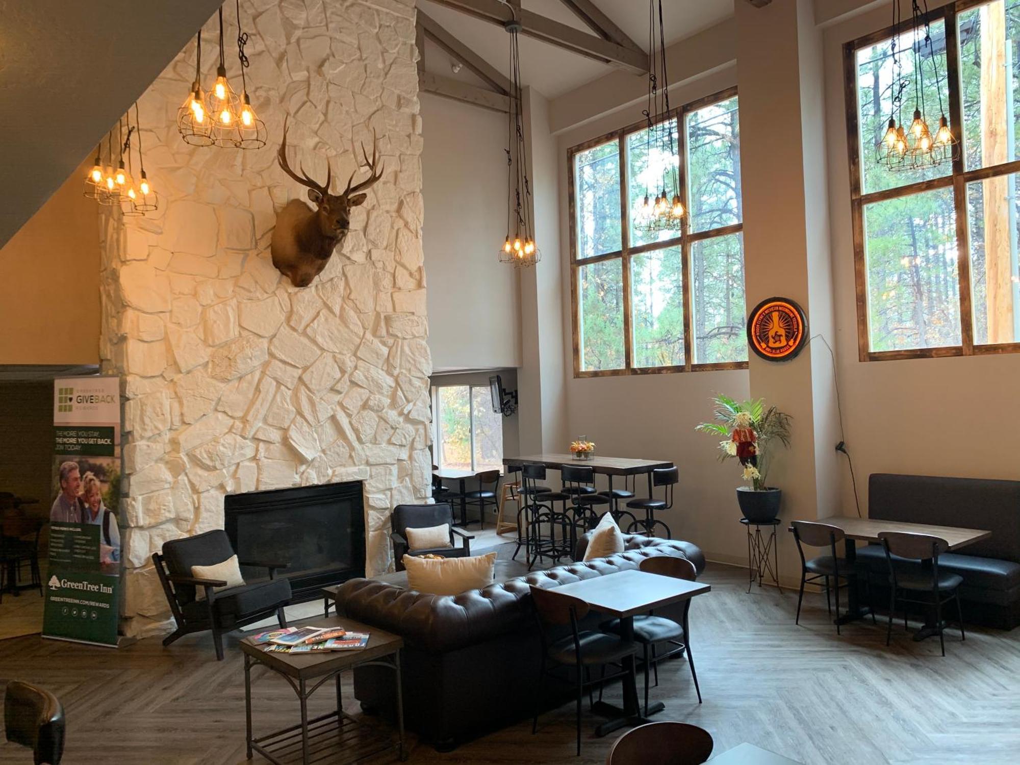 Greentree Inn & Suites Pinetop מראה חיצוני תמונה